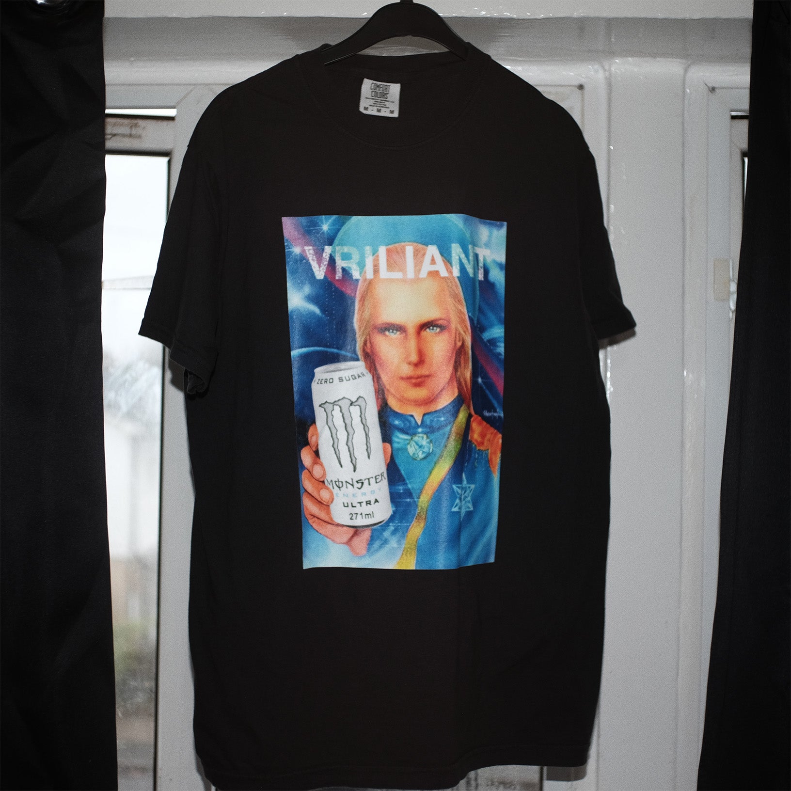 VRILIANT TEE